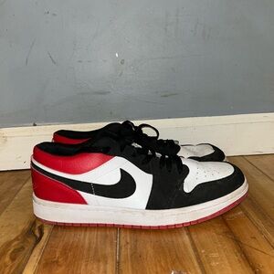 Nike air jordan 1 low "black toe"